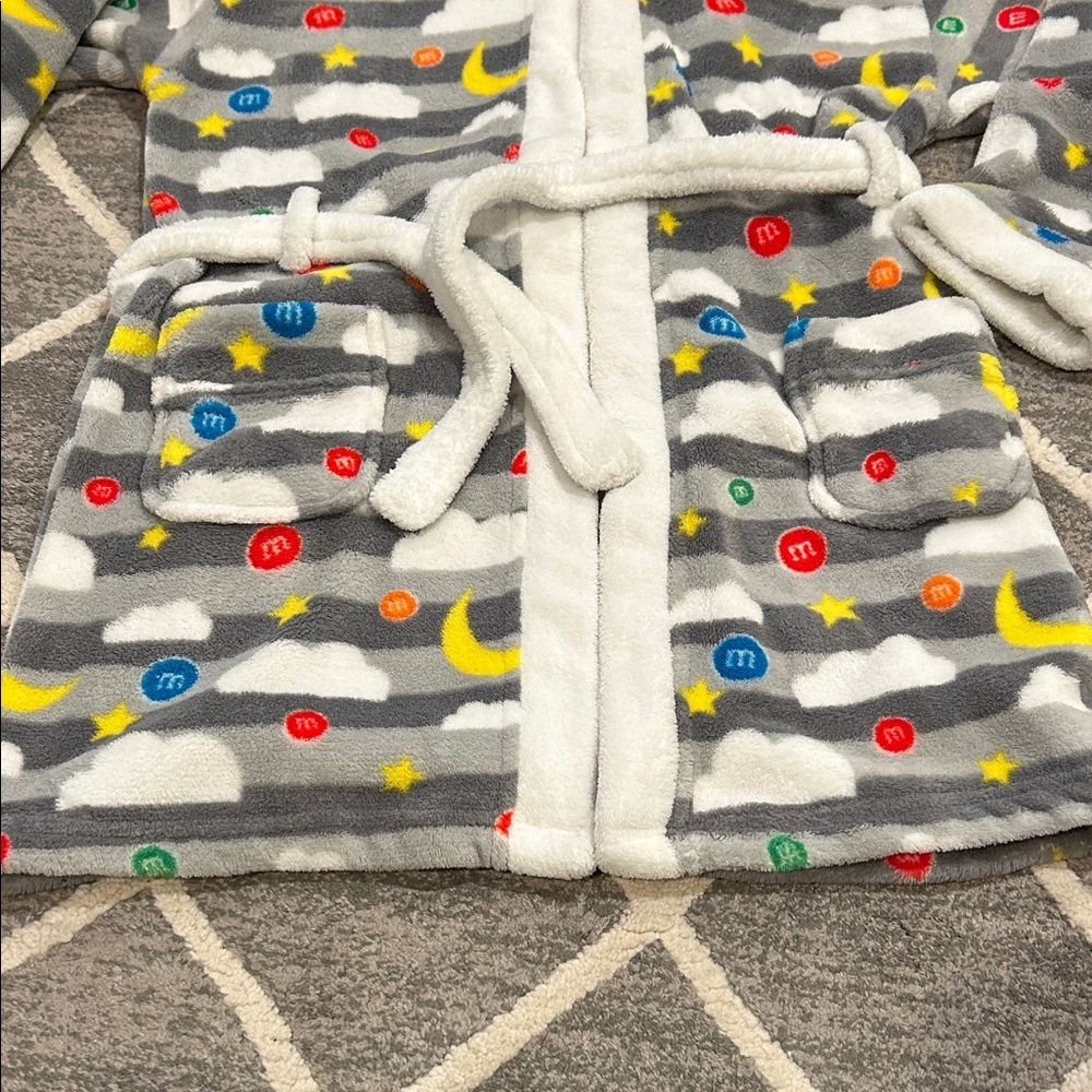 M&M Gray Hooded Kid’s Robe with M&M Pattern - Picture 6 of 10